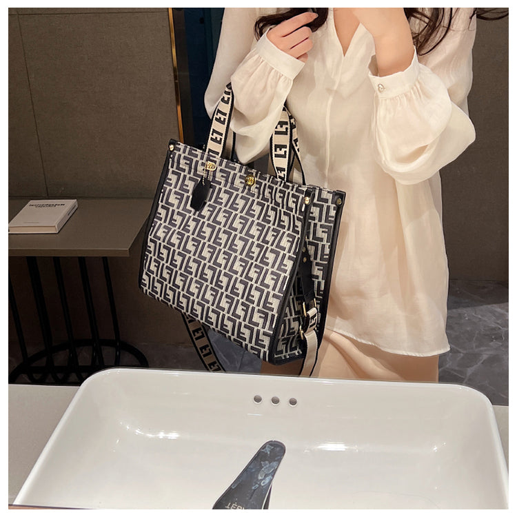 【雑貨】2Wayトートバッグ W13642