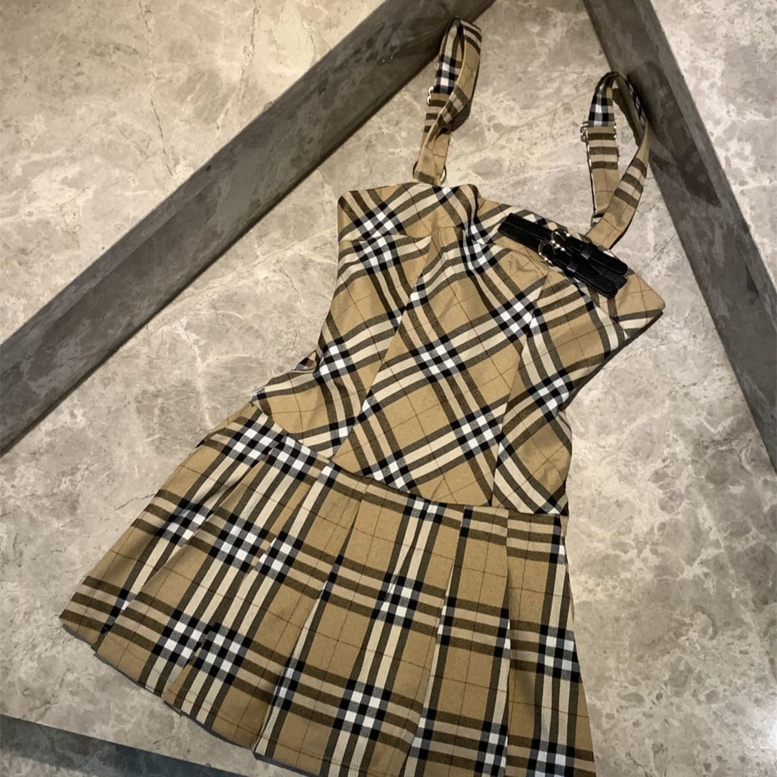 【Dress】チェック柄ワンピース T01606