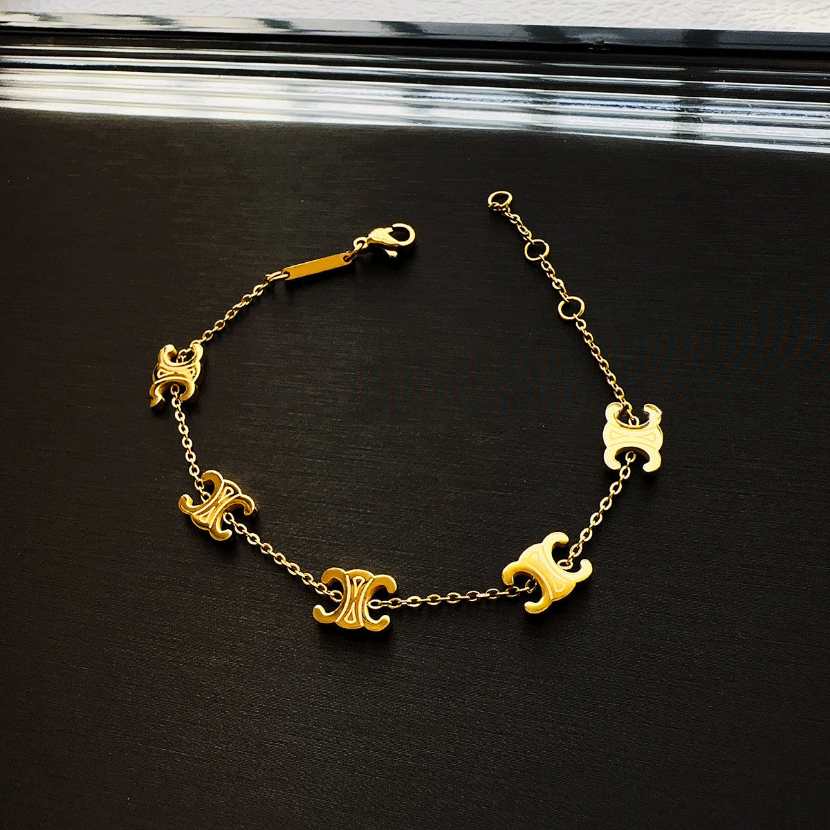 【雑貨】2色展開ブレスレット W12158