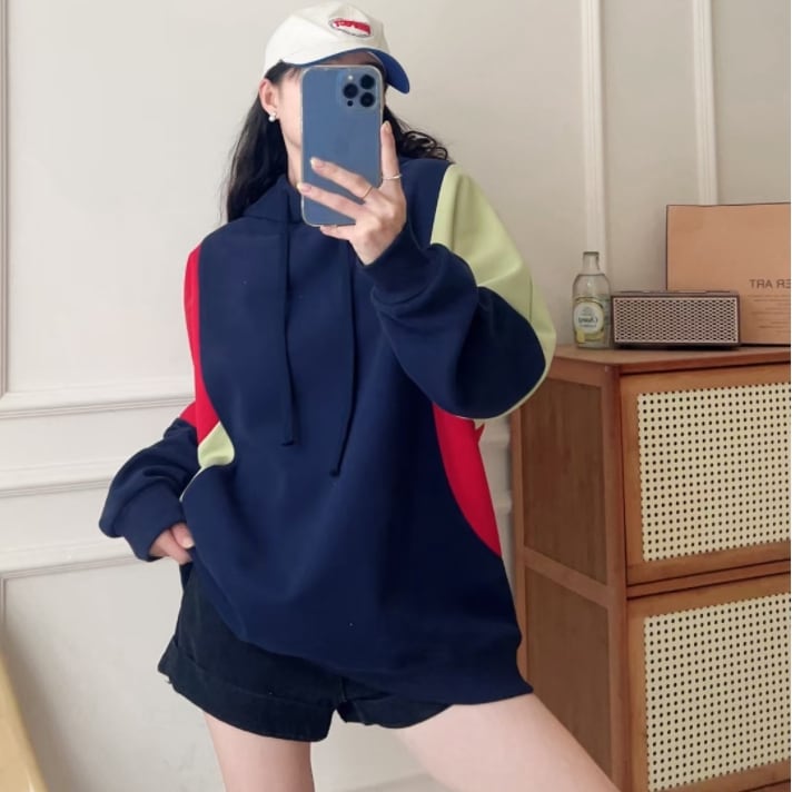 【tops】配色ゆったりフーディー Z6739