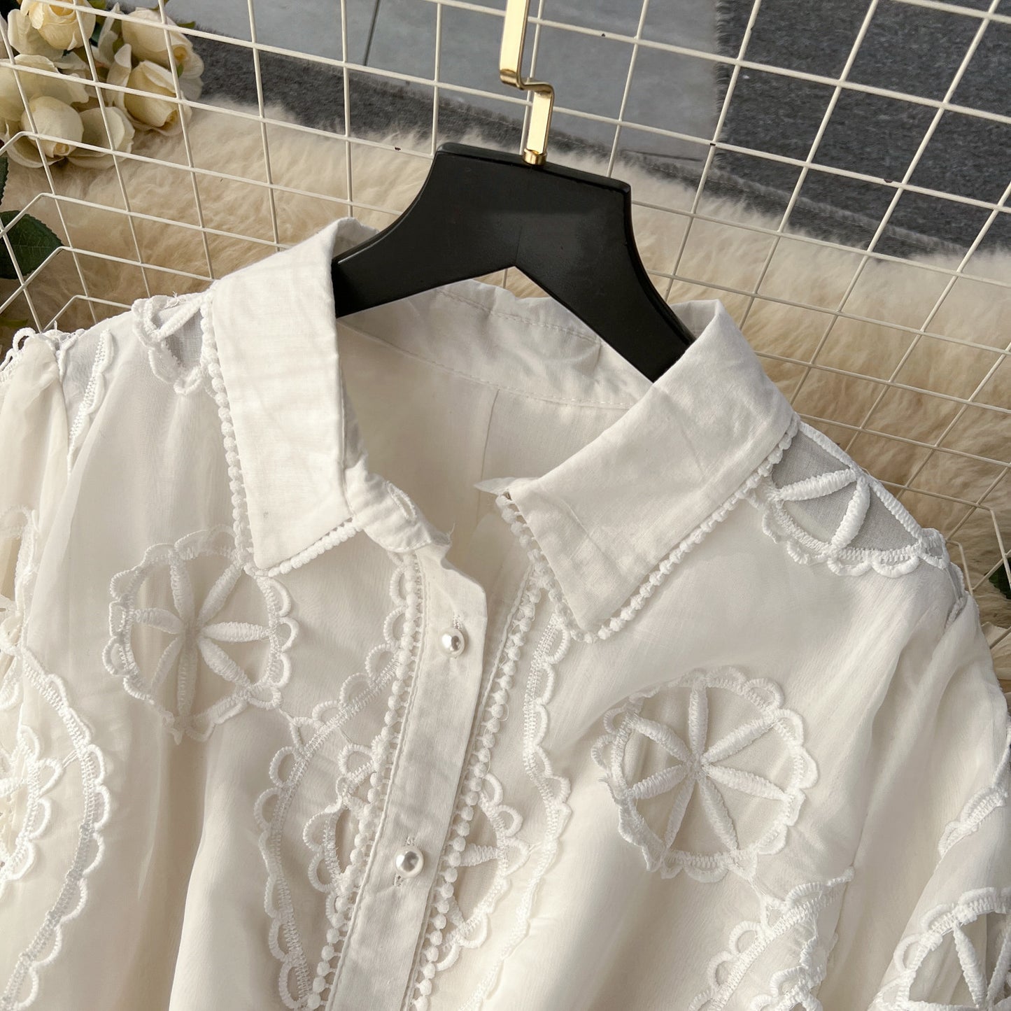 【Dress】透かし彫りシャツワンピース W14439