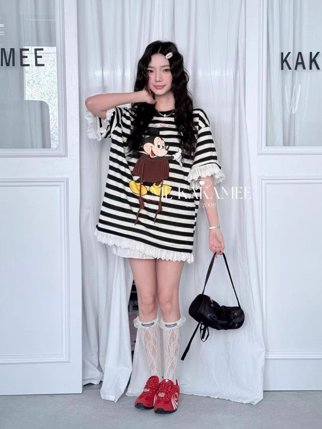 【Tops】キャラクターレースTシャツ T01354