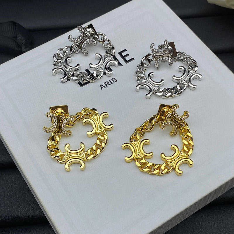 【雑貨】2色展開デザインイヤリング T0792