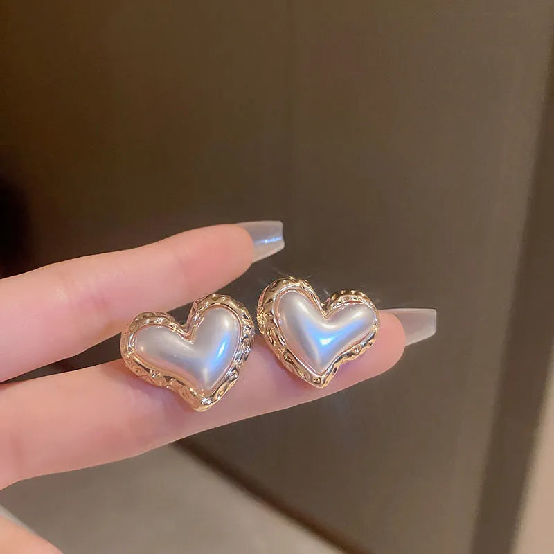 【雑貨】ハート柄ピアス T0293