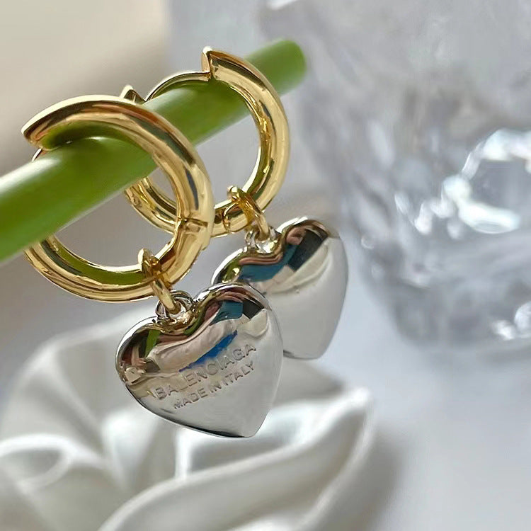 【雑貨】ハート柄デザインピアス T0734