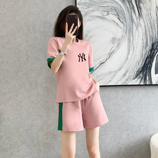 【Set】3色英字柄Tシャツ+ショートパンツ2点セット W12689