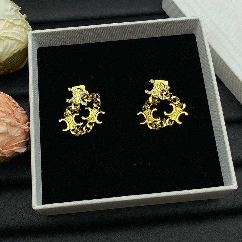 【雑貨】2色展開デザインイヤリング T0792