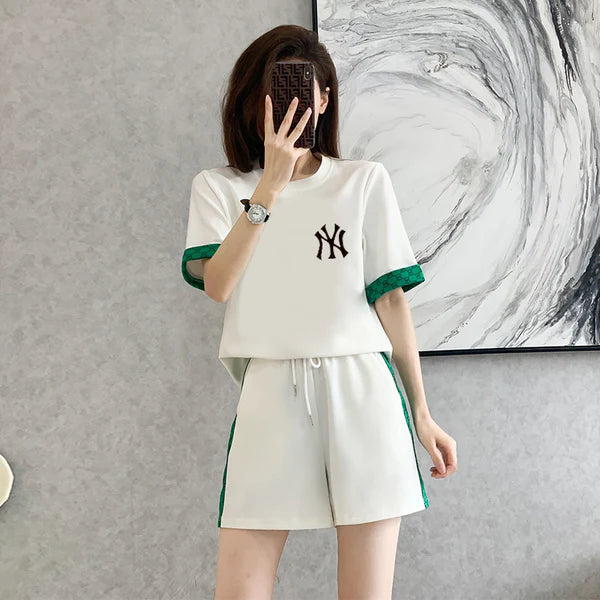 【Set】3色英字柄Tシャツ+ショートパンツ2点セット W12689