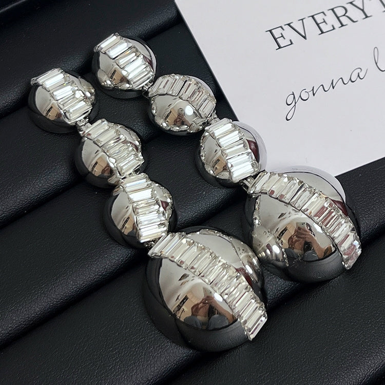 【雑貨】高級感デザインピアス T0763