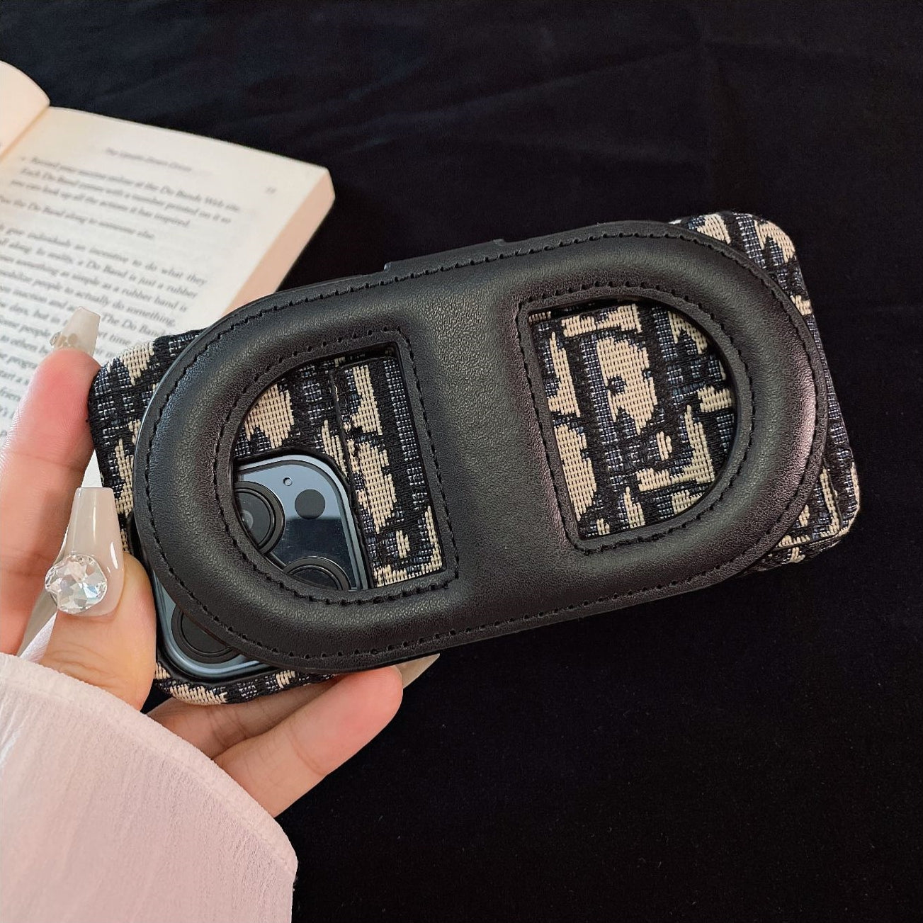 【雑貨】スタンド機能カードケース付きスマホケース T0967