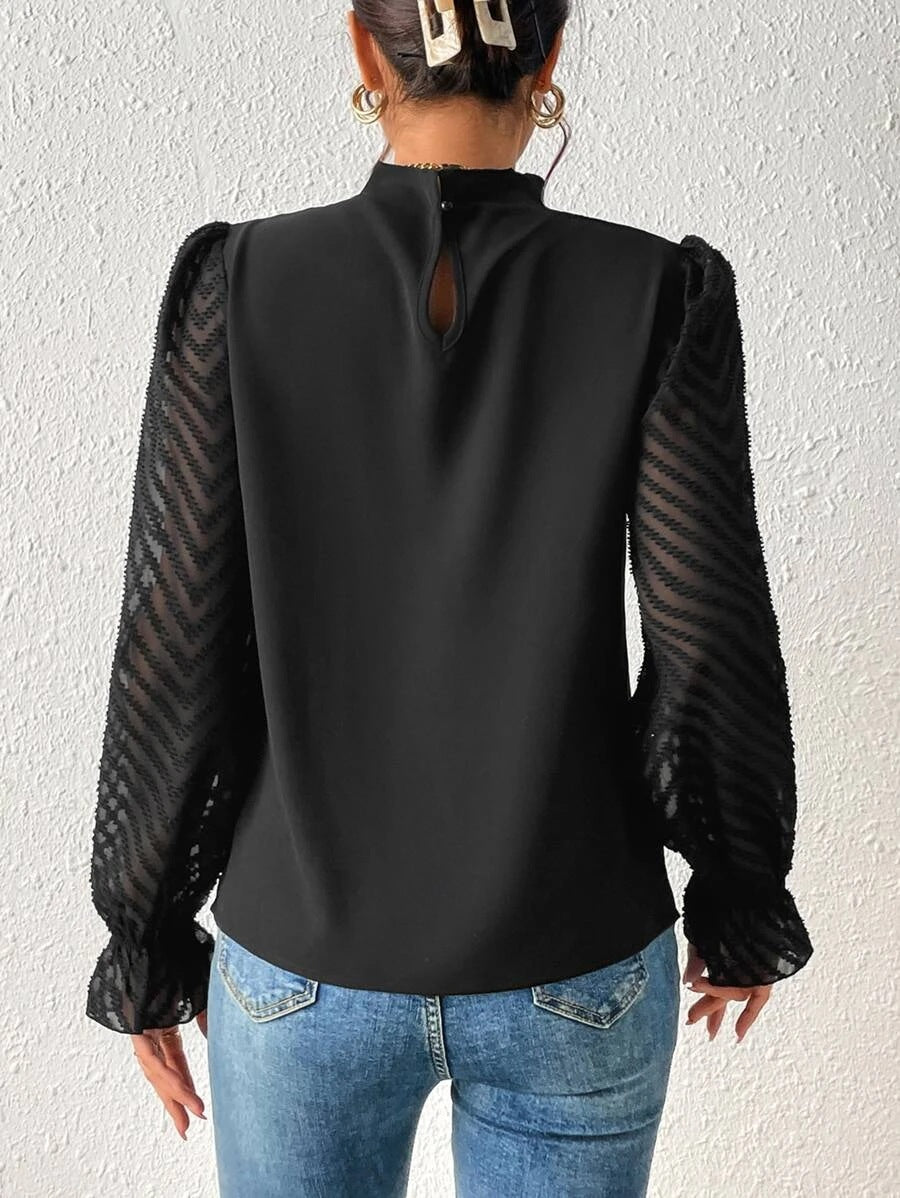 【Tops】高級感切り替えデザイントップス T01060