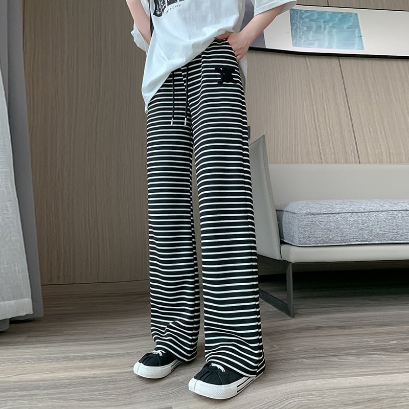 【Bottoms】新作アイテム~ロゴ刺繍ボーダー柄ワイドパンツ Z-6489