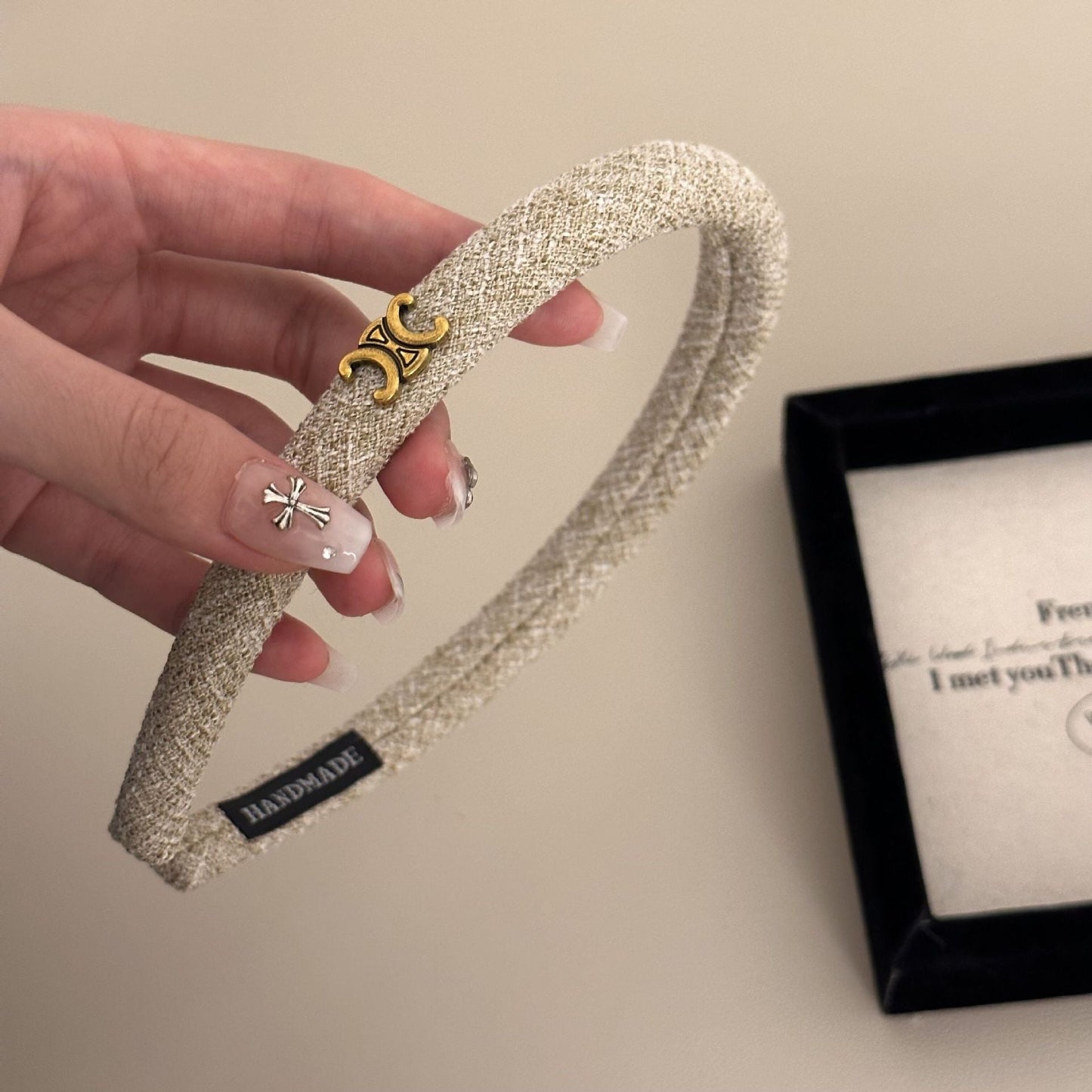 【雑貨】人気カチューシャ T0281