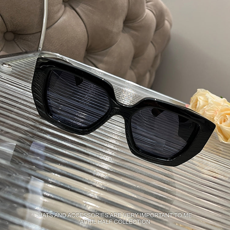 【雑貨】2色展開サングラス夏に最適紫外線防止 T0851