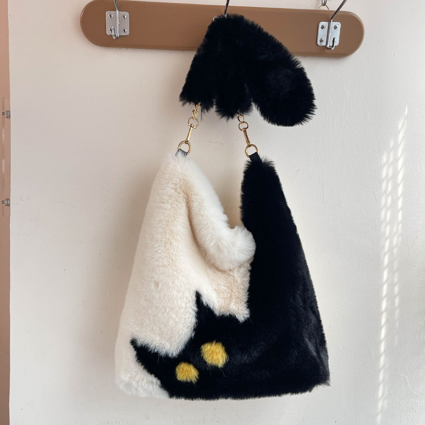 【雑貨】可愛いラムウールショルダーバッグ T01119