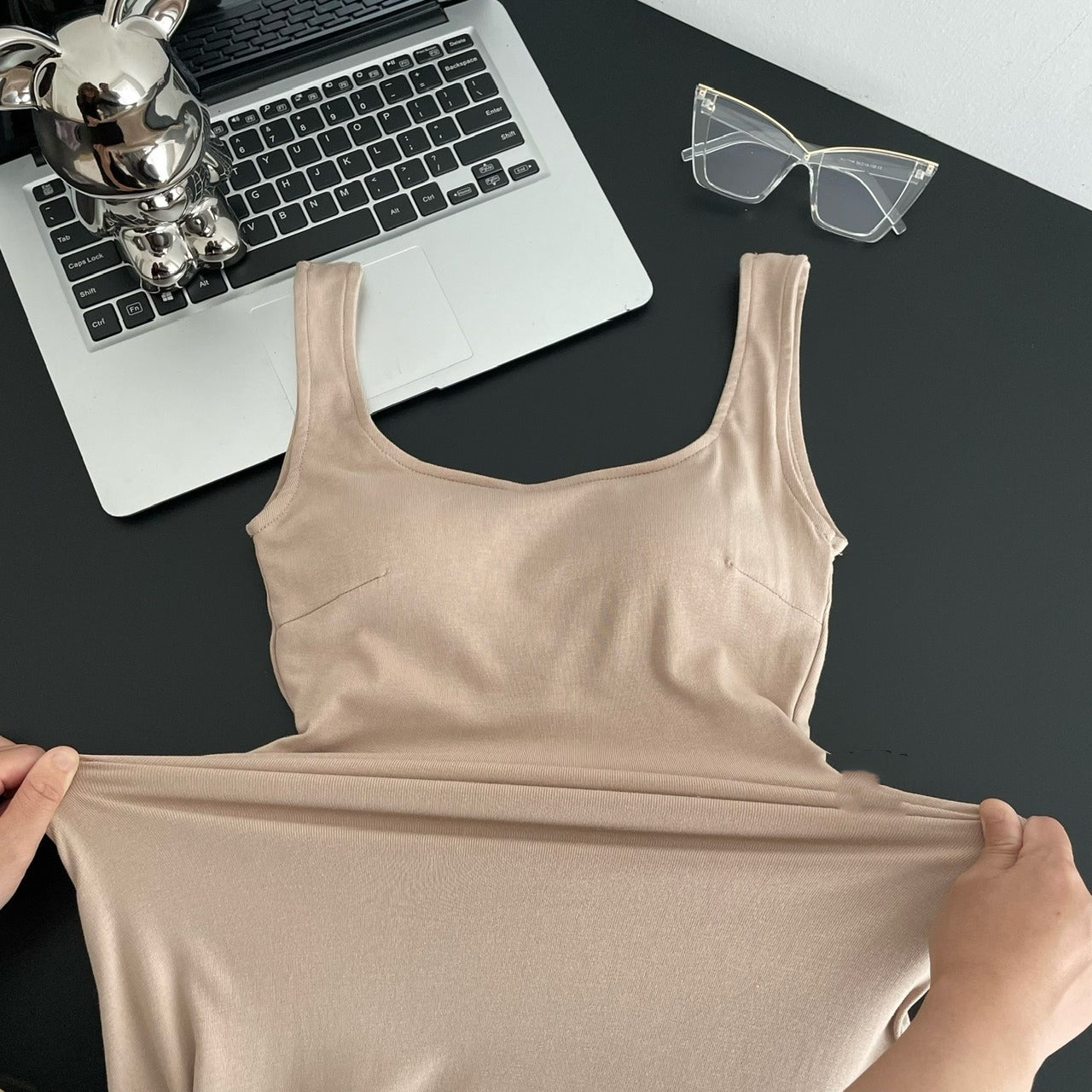 【Dress】快適なパッド入りドレス T0613