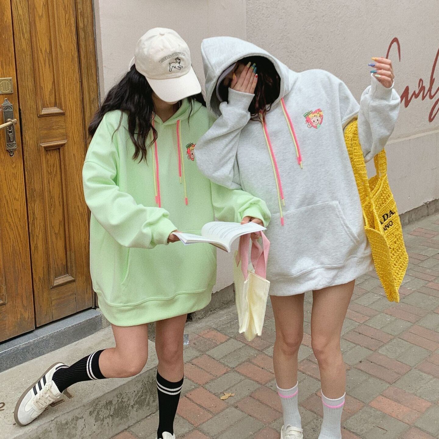 【tops】バックプリントビッグフーディー N2429