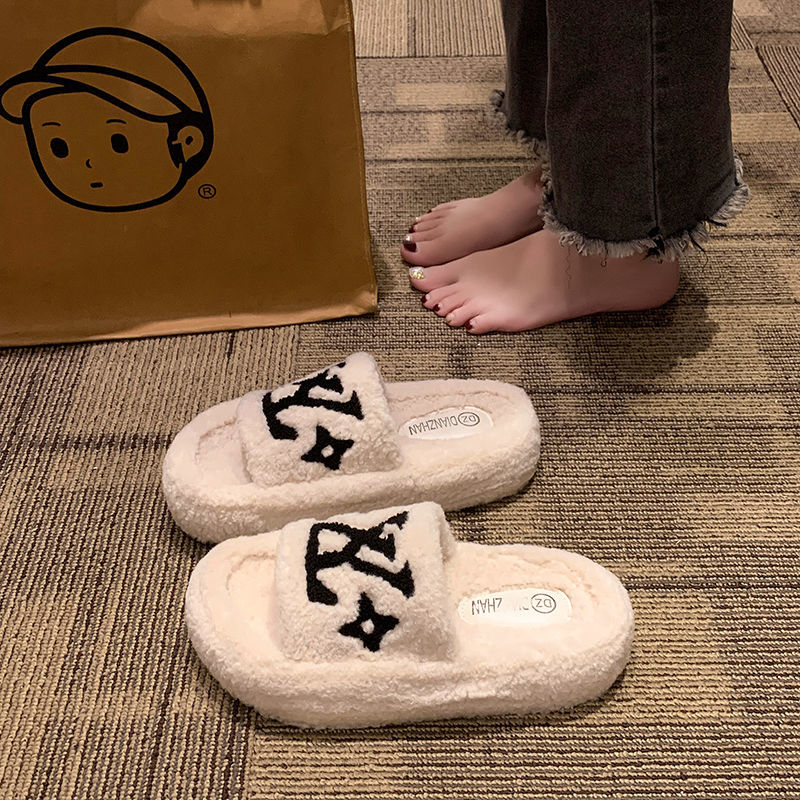 【Shoes】新入荷~疲れない厚底ラムウールスリッパ Z-6485
