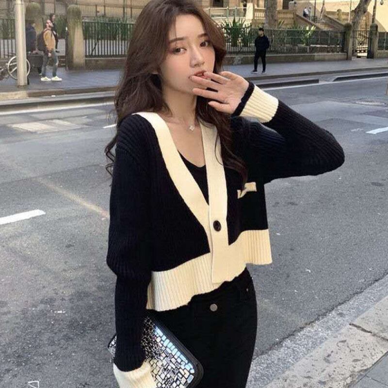 【outer】今季マストバイキャンパスファッションVネックカーディガン