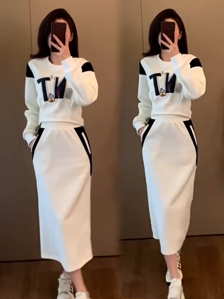 【Set】トレーナー+スカート 2点セット   W13979