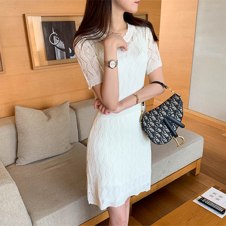 【Dress】2色展開~韓国ファッションins風Aライン半袖ニットワンピース着痩せ Z-5065