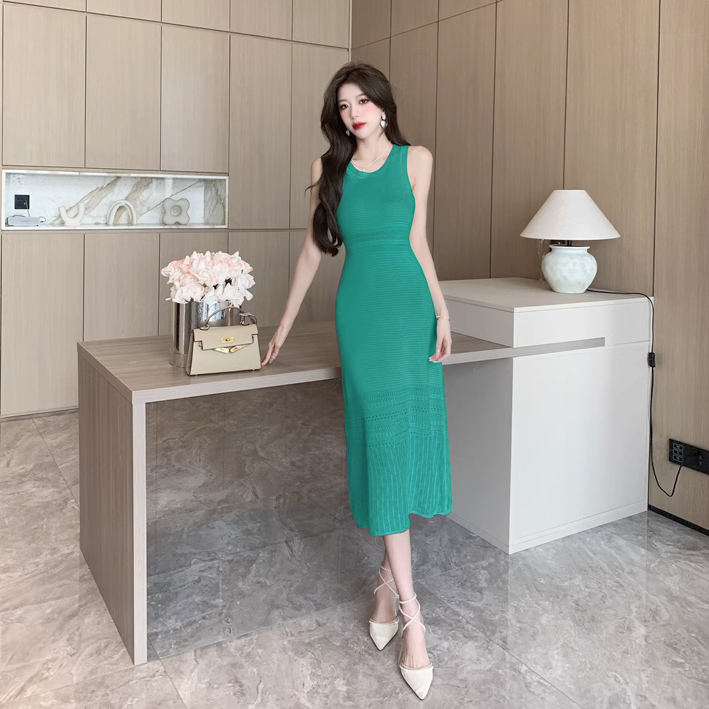 【Dress】クルーネック夏ノースリーブ柔らかいニットワンピース Z-5498