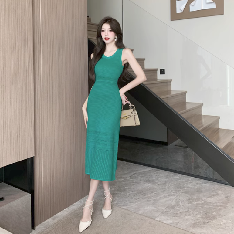 【Dress】クルーネック夏ノースリーブ柔らかいニットワンピース Z-5498