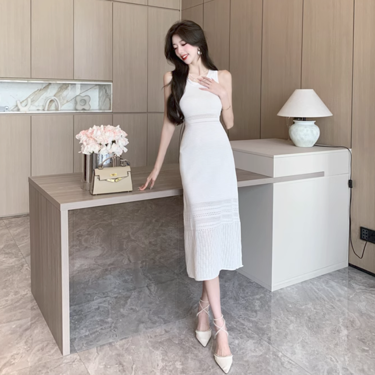 【Dress】クルーネック夏ノースリーブ柔らかいニットワンピース Z-5498