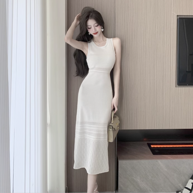 【Dress】クルーネック夏ノースリーブ柔らかいニットワンピース Z-5498