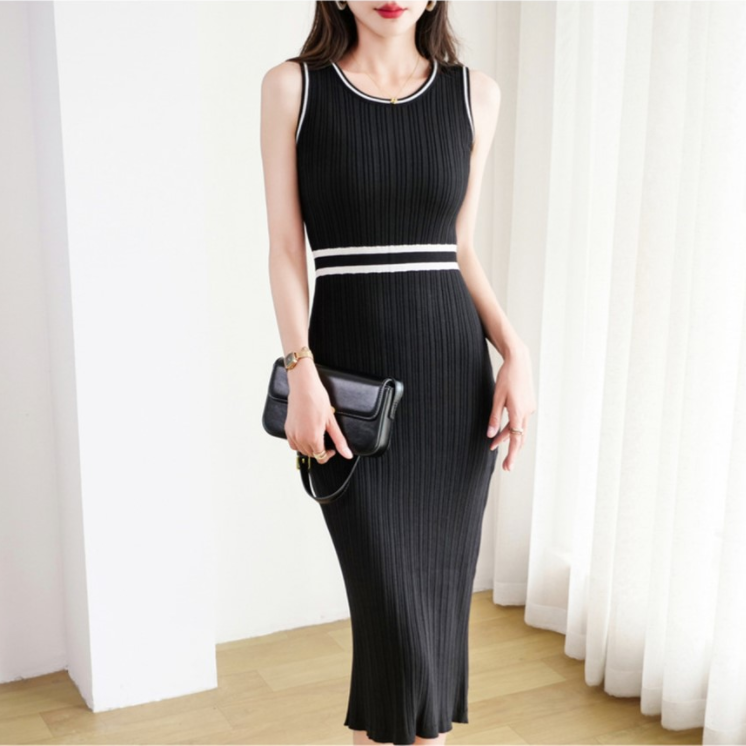 【Dress】2色展開~フェミニン配色Aライン夏ニットワンピース Z-5499