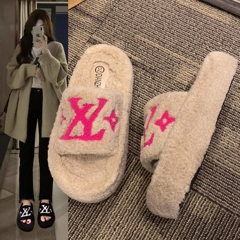 【Shoes】新入荷~疲れない厚底ラムウールスリッパ Z-6485