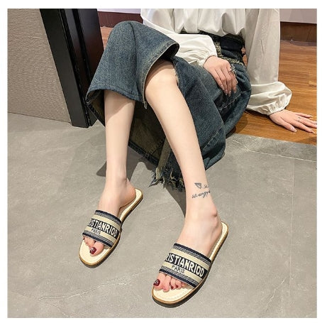 【Shoes】新入荷~サンダルスリッパ W11074