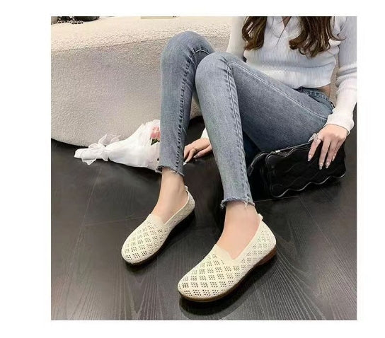 【Shoes】新入荷~歩きやすいフラットシューズ W11257