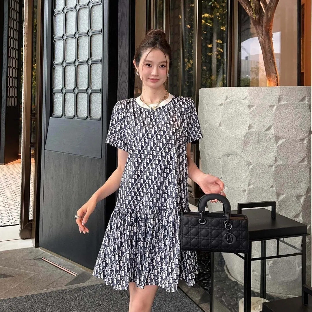 【Dress】きれいめ半袖デートワンピース Z6757