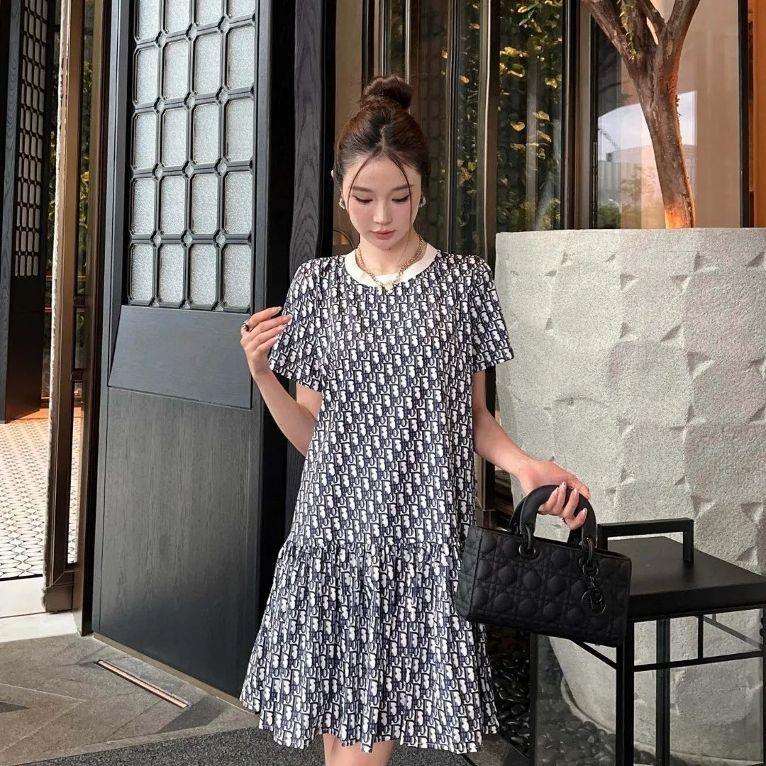 【Dress】きれいめ半袖デートワンピース Z6757