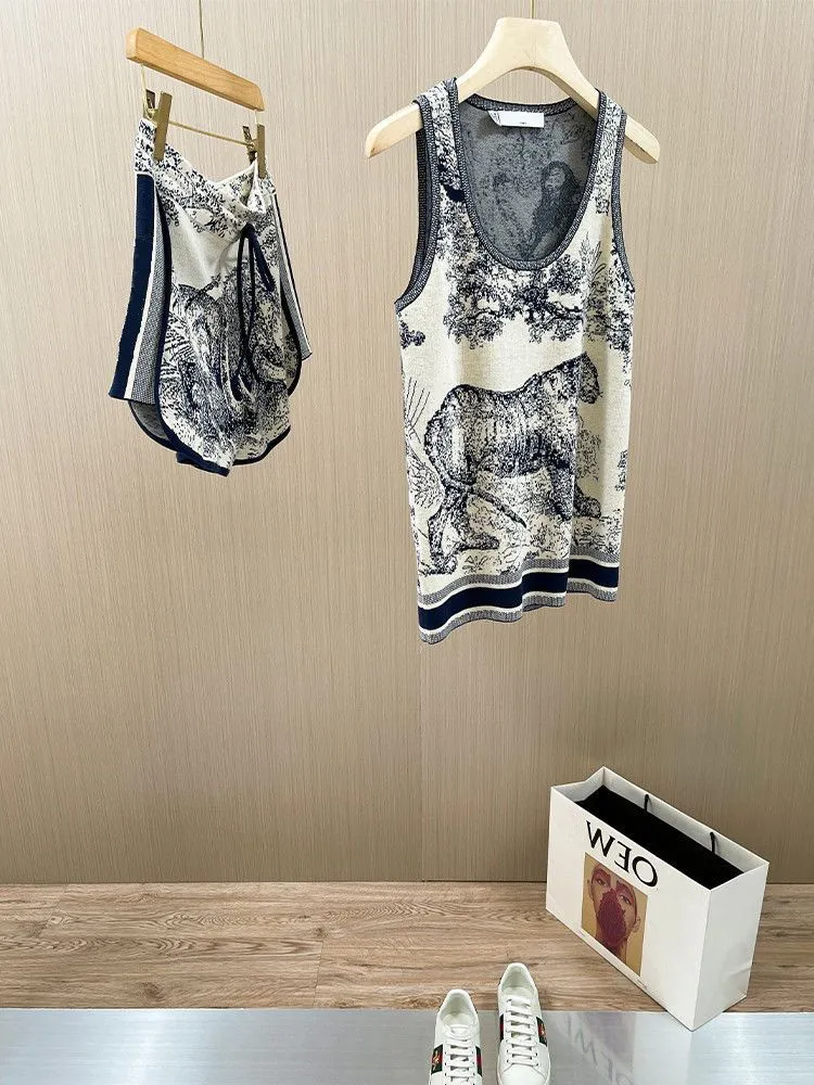 【Set】トップス + ショートパンツ 2点セット Z6779