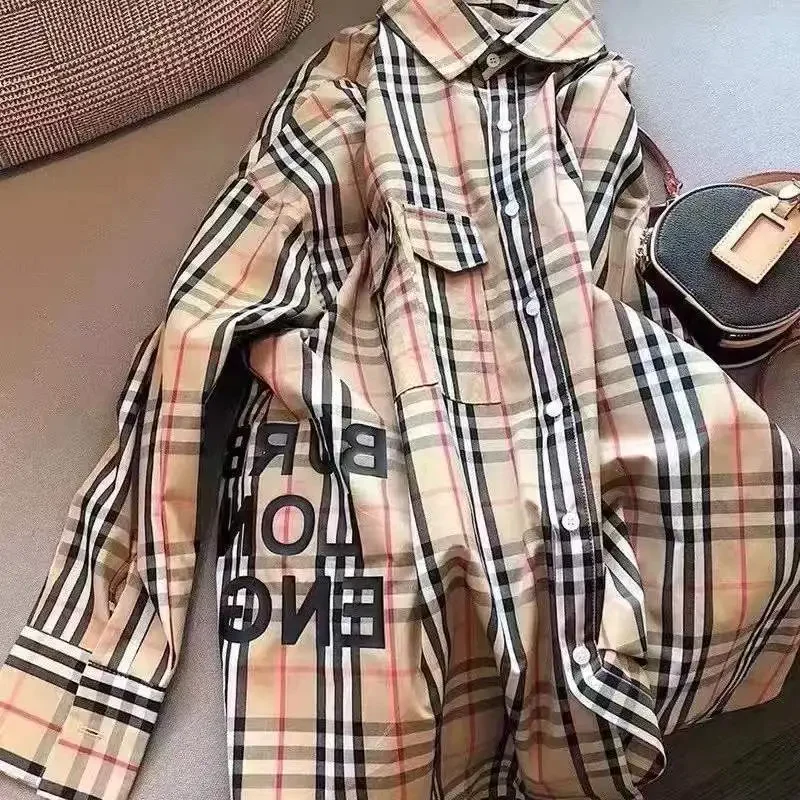 【Tops】きれいめ春秋チェック柄シャツ Z6991