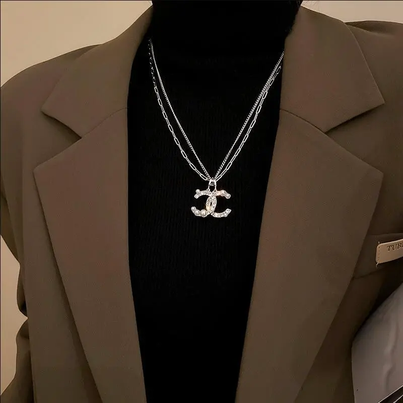 【雑貨】キラキラネックレス2色 Z7021