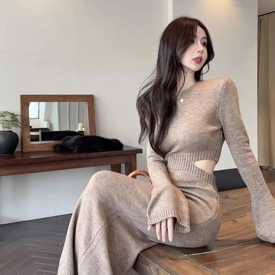 【Dress】透かし彫りニットワンピース Z7096