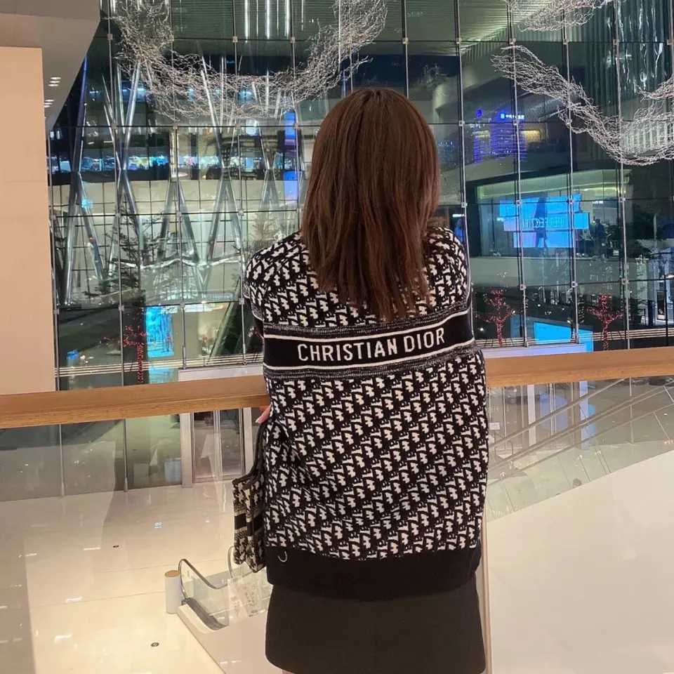 【Tops】英文字ジャカードニットセーター Z7281