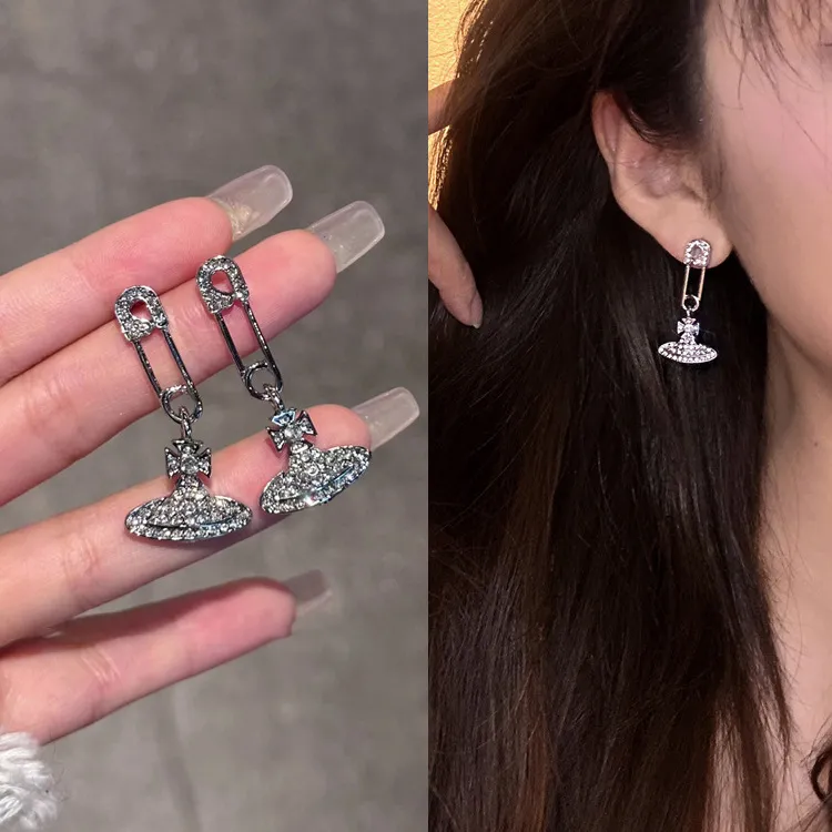 【雑貨】キラキラピアス Z7298