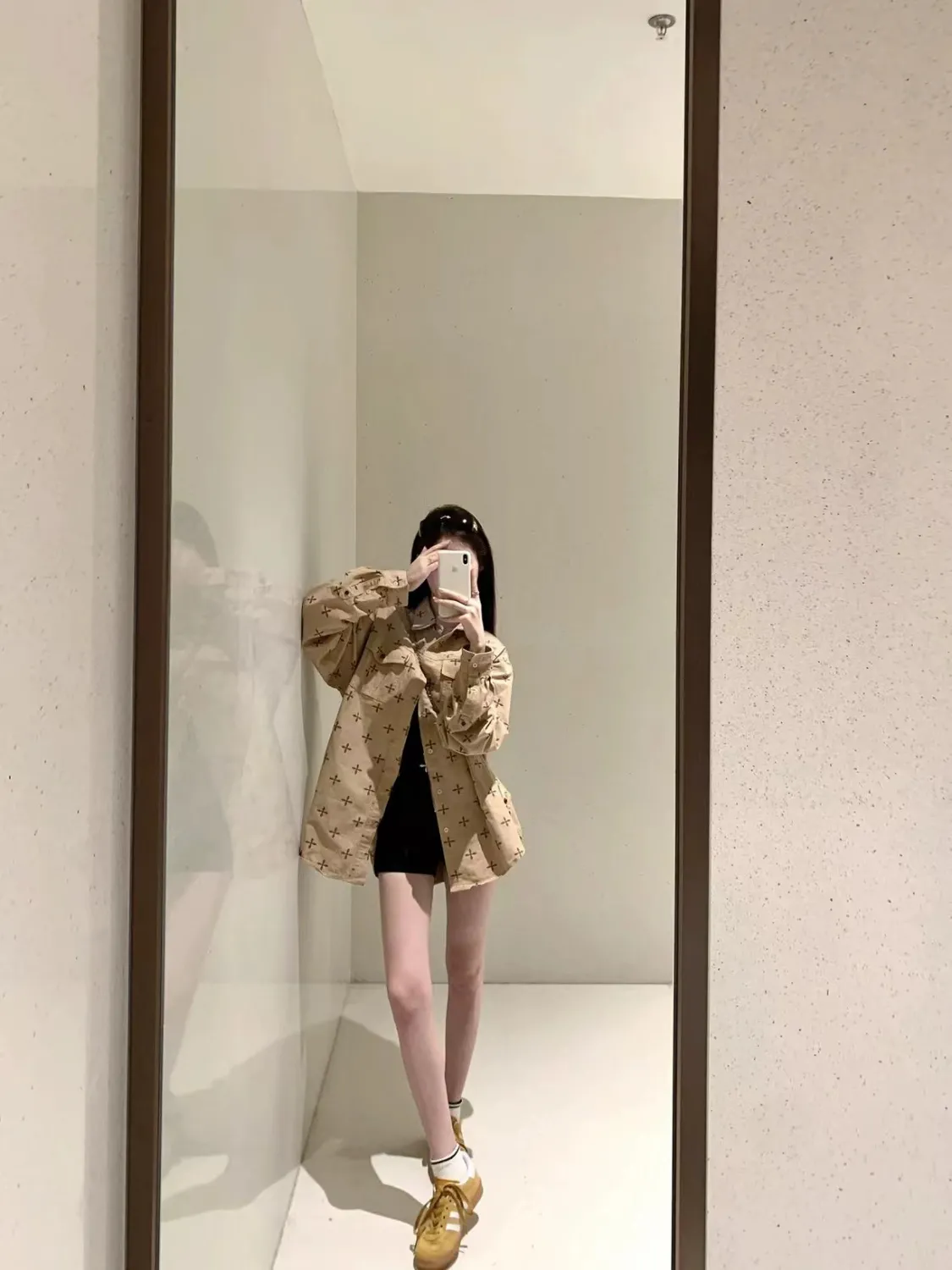 【Tops】ゆったり長袖シャツ Z7398