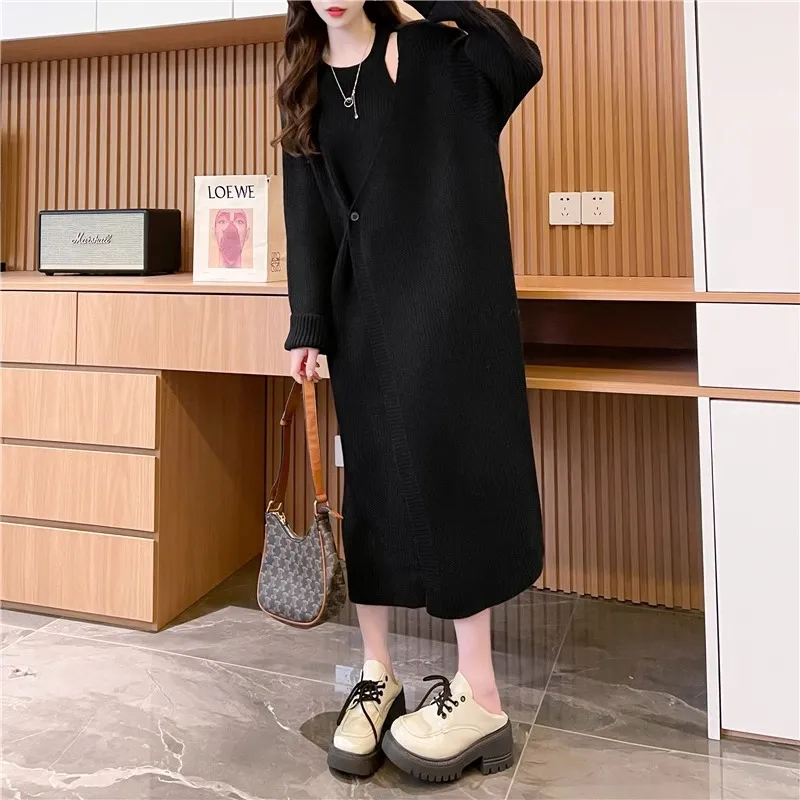 【Dress】きれいめ無地ワンピース Z7403