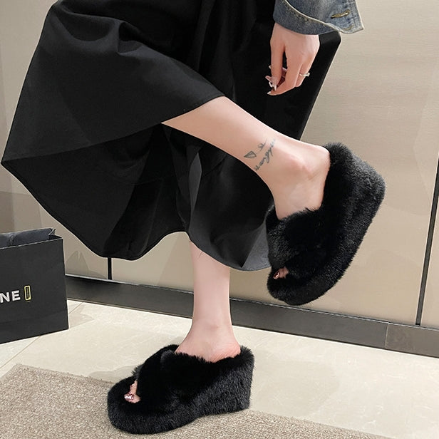 【Shoes】10cmファースリッパ Z7545
