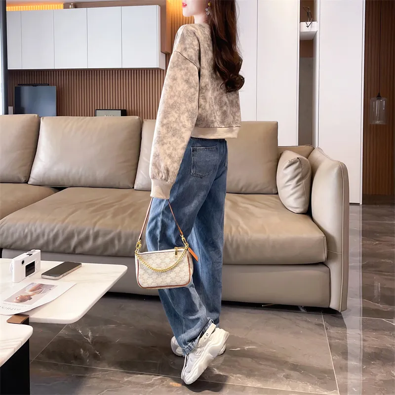 【Tops】ライトストーンパーカー2色 Z7631