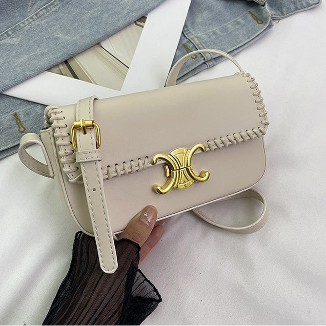 【雑貨】高級感ショルダーバッグ Z7733