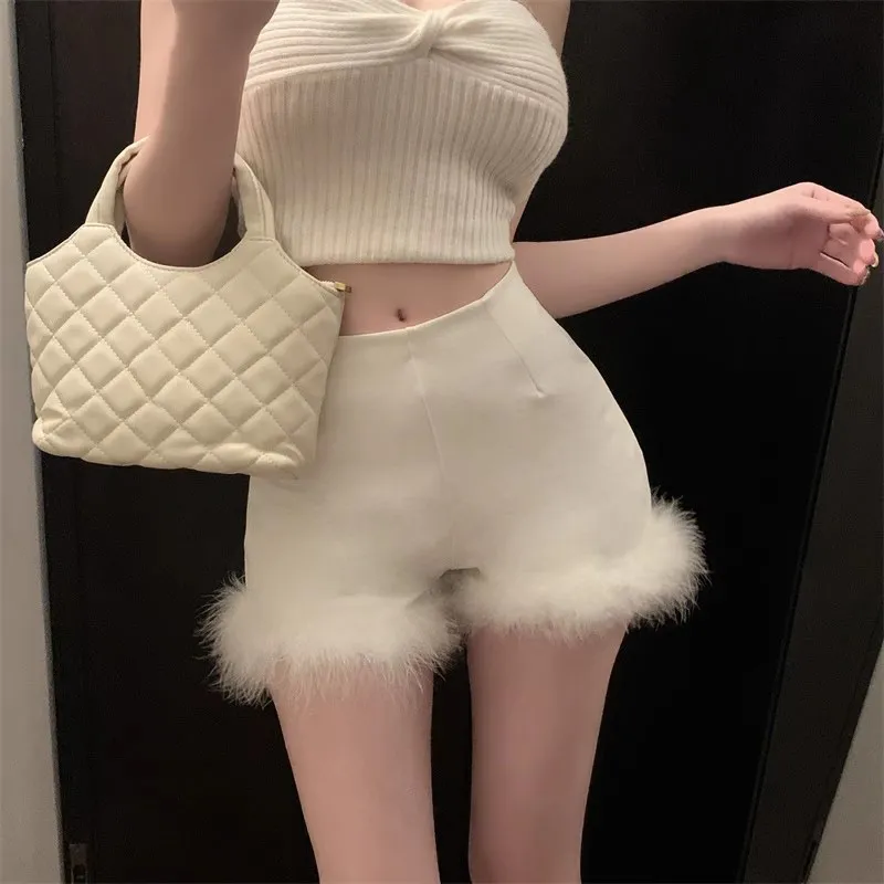 【Bottoms】ファー飾りショートパンツ Z7964