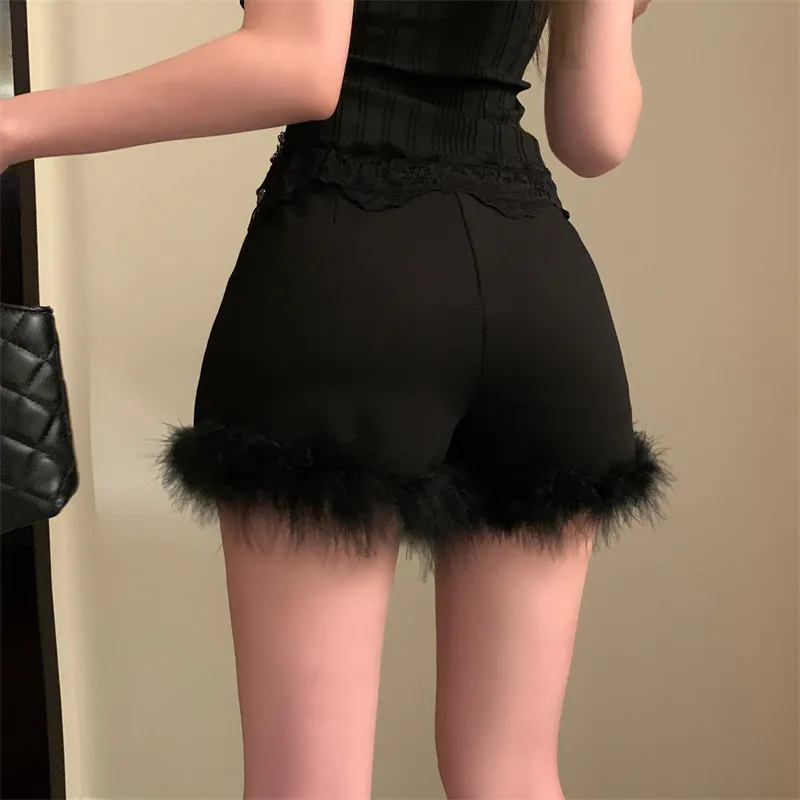 【Bottoms】ファー飾りショートパンツ Z7964