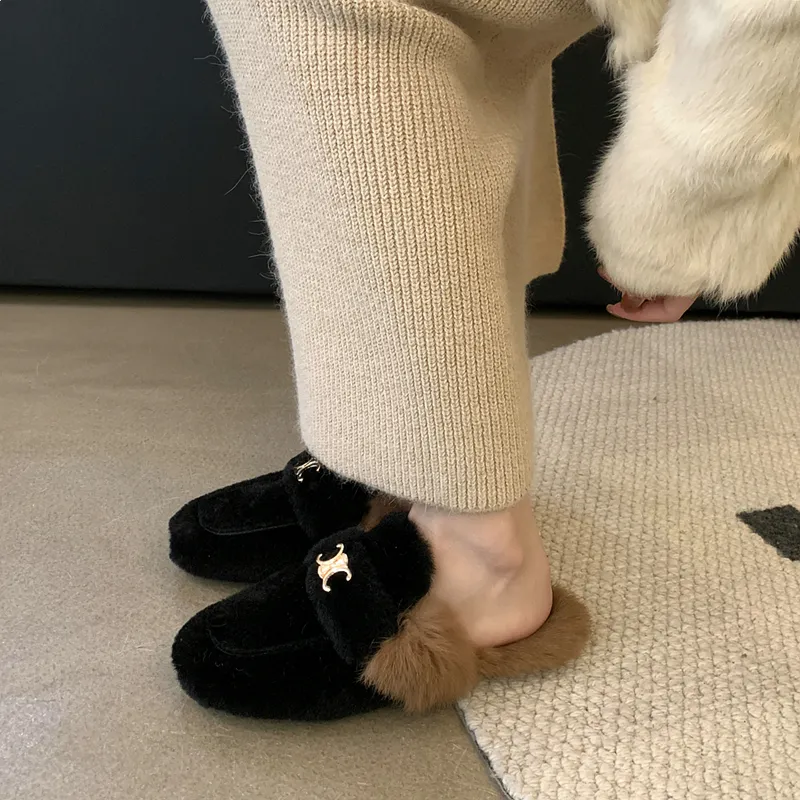 【Shoes】人気ファースリッパ Z8133