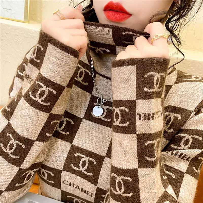【Tops】ハイネック防寒対策ニット Z8239